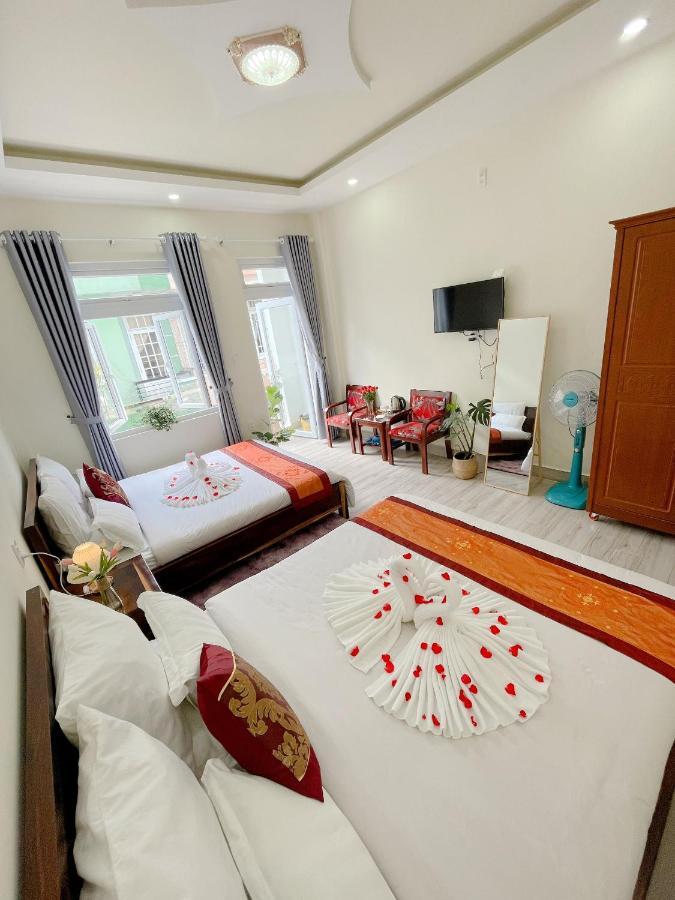 Nhat Hoang Homestay Dalat Bagian luar foto