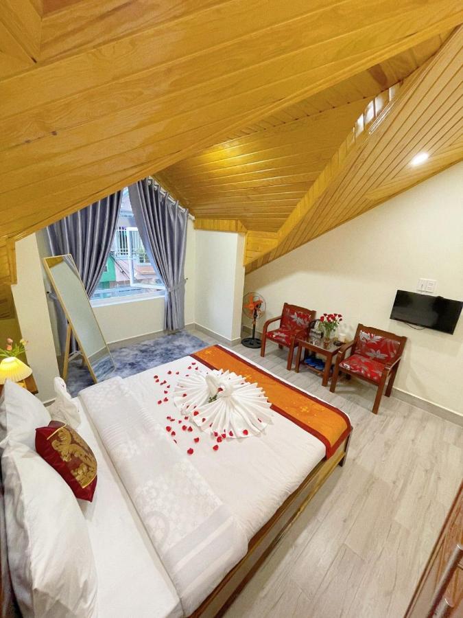 Nhat Hoang Homestay Dalat Bagian luar foto