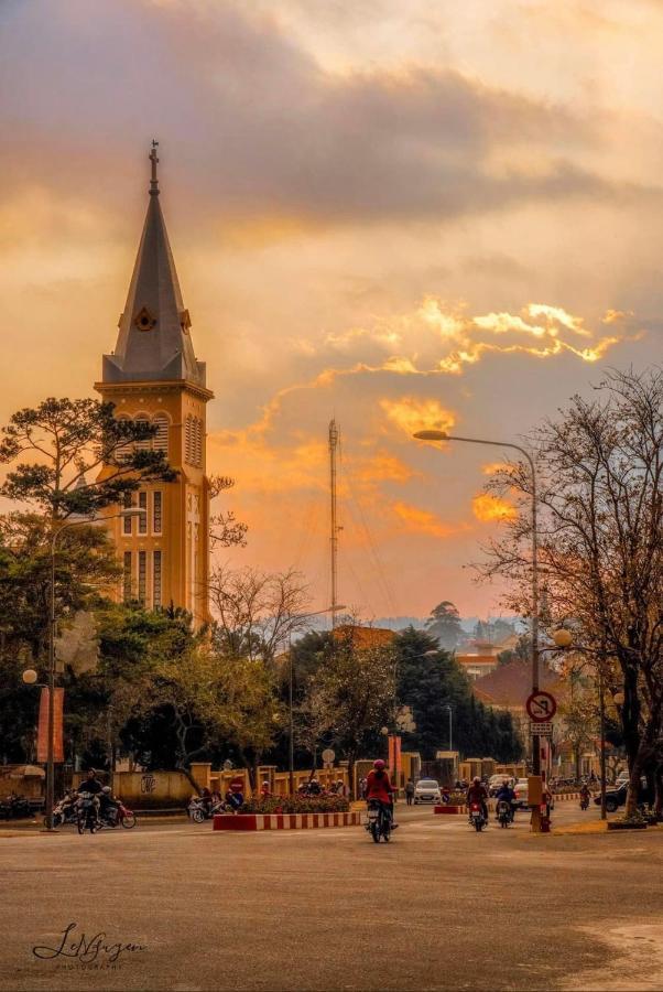 Nhat Hoang Homestay Dalat Bagian luar foto